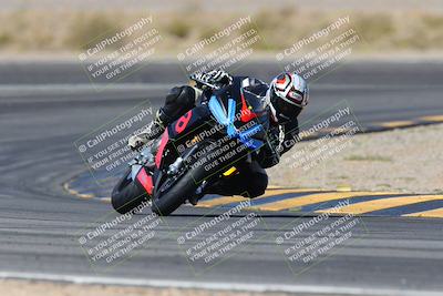 media/Mar-24-2025-Moto Forza (Mon) [[57ce5c5cff]]/2-Intermediate Group/Session 2 Turn 11/